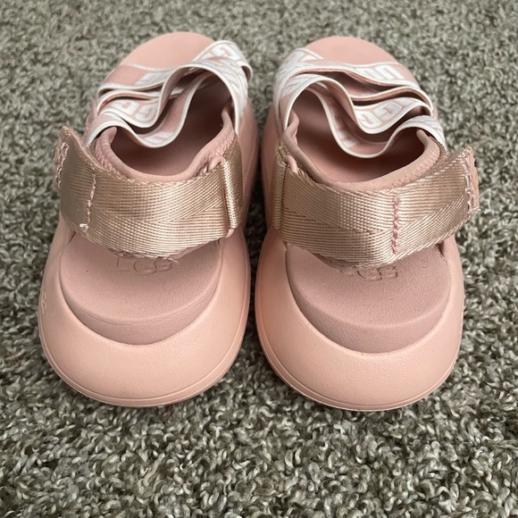 Women’s UGG LA Cloud Strapped Slides- Blush Pink - Picture 3 of 6